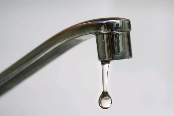 dấu hiệu nhận biết bình áp máy lọc nước bị hỏng