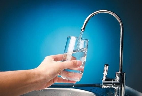 Máy lọc nước lọc nước sạch cho gia đình